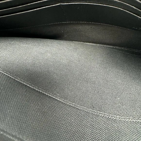 💯Authentic GUCCI Multicolor/Black GG Supreme Coated Canvas Psychedelic Pouch - Picture 4 of 4